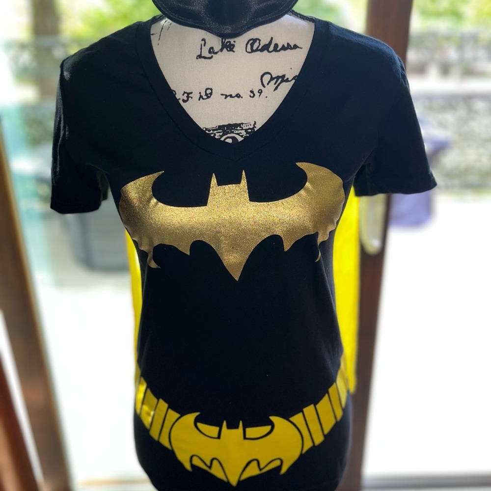 Batman Black and Gold Women's T-Shirt